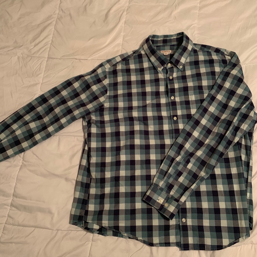 Merona Casual Button Shirt in Like New Condition